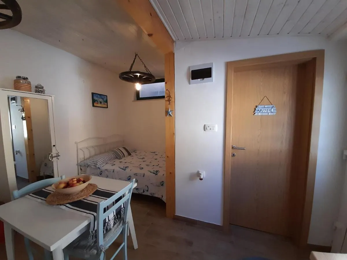 B&B Authentic Istria Studio Banko Kanfanar 0*,